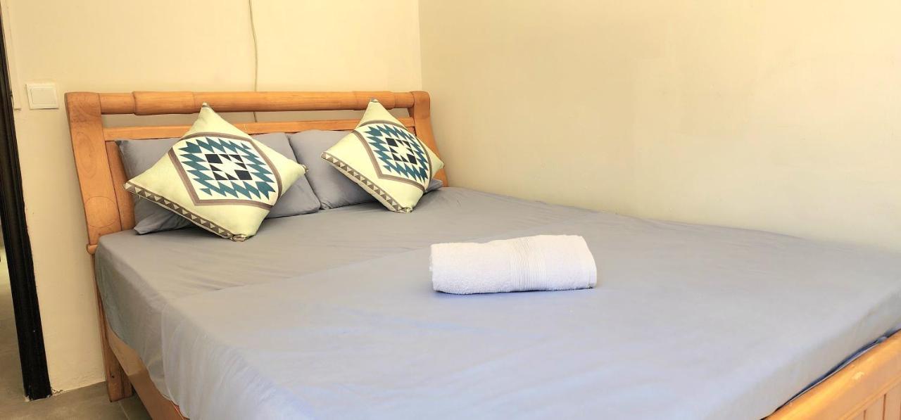 Number 5, Pebble Bay Appartments กรองด์เบย์ ภายนอก รูปภาพ